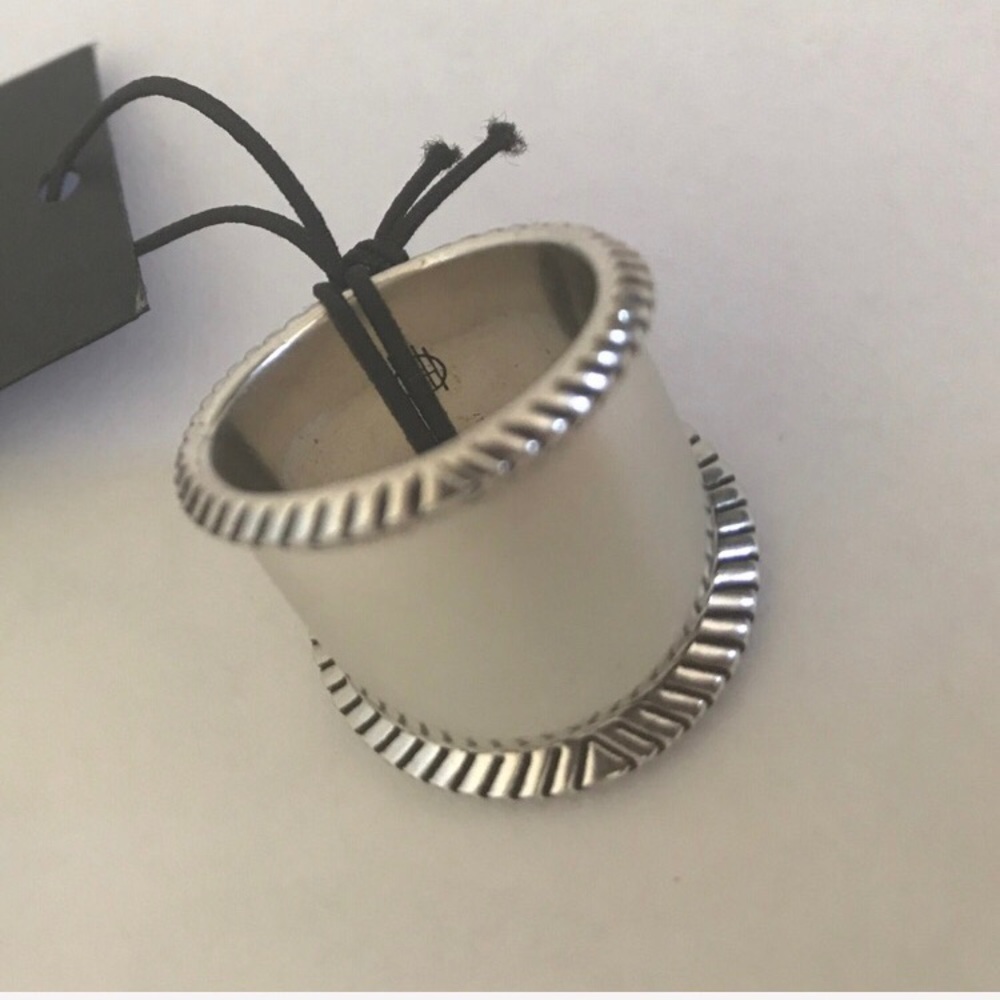 {House of Harlow} Tambo River Silver Ring - Picture 2 of 6